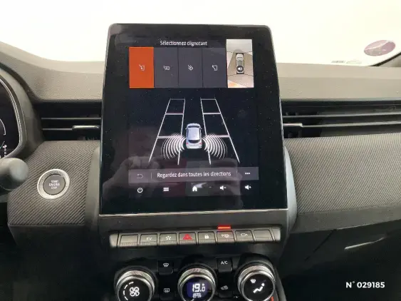 RENAULT CLIO V - voiture d'occasion - Photo 28