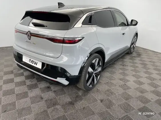 RENAULT MEGANE V - voiture d'occasion - Photo 4