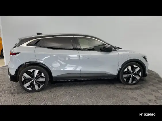 RENAULT MEGANE V - voiture d'occasion - Photo 5