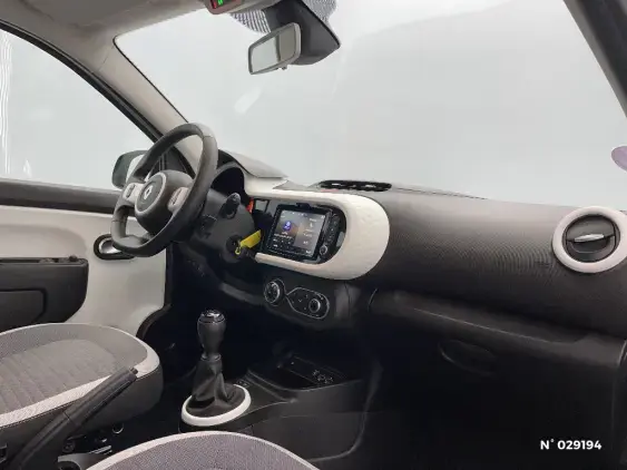 RENAULT TWINGO III - voiture d'occasion - Photo 10