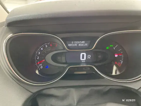 RENAULT CAPTUR - voiture d'occasion - Photo 12