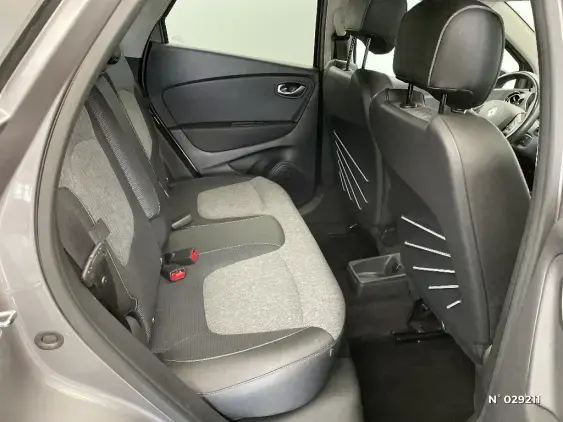 RENAULT CAPTUR - voiture d'occasion - Photo 11
