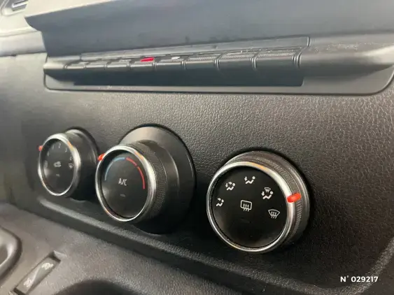 RENAULT MASTER III - voiture d'occasion - Photo 14