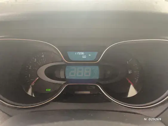 RENAULT CAPTUR - voiture d'occasion - Photo 12