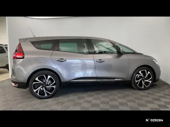 RENAULT SCENIC IV - voiture d'occasion - Photo 5
