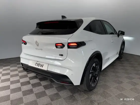 RENAULT CLIO VI - voiture d'occasion - Photo 4
