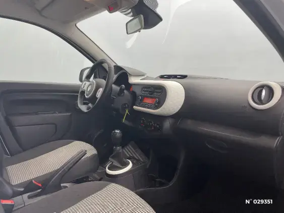 RENAULT TWINGO III - voiture d'occasion - Photo 10
