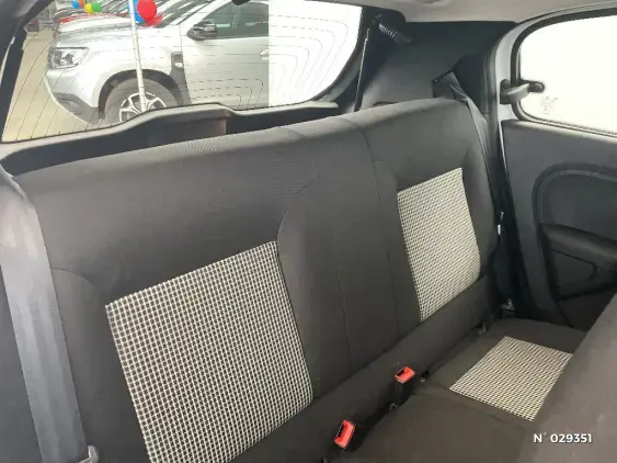 RENAULT TWINGO III - voiture d'occasion - Photo 11