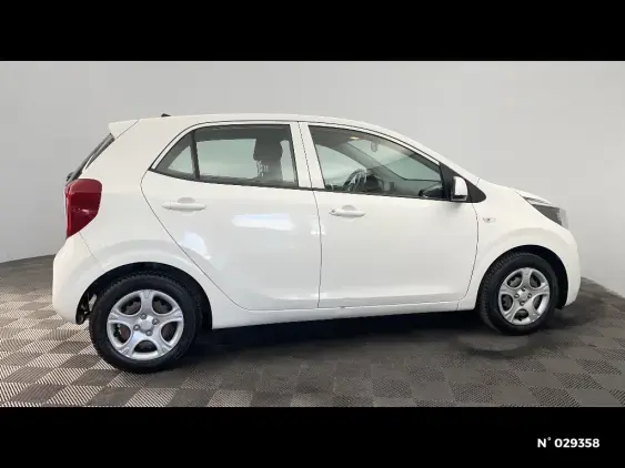 KIA PICANTO III - voiture d'occasion - Photo 5