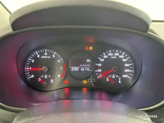 KIA PICANTO III - voiture d'occasion - Photo 12
