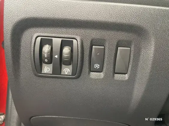 RENAULT CAPTUR - voiture d'occasion - Photo 15