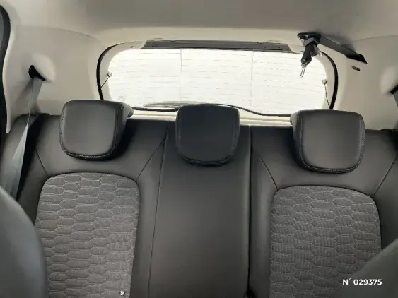 RENAULT ZOE - voiture d'occasion - Photo 11