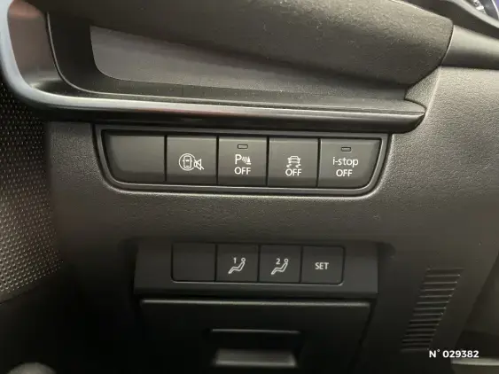 MAZDA MAZDA3 IV - voiture d'occasion - Photo 15