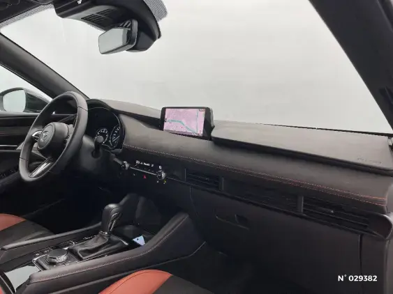 MAZDA MAZDA3 IV - voiture d'occasion - Photo 10