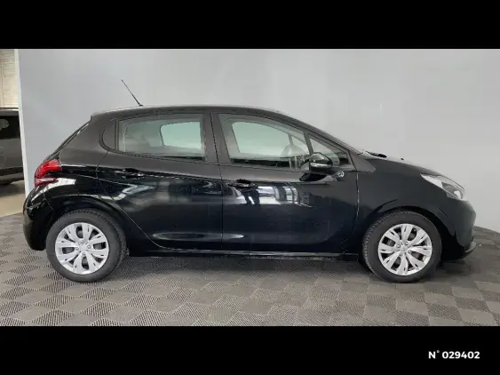 PEUGEOT 208 - voiture d'occasion - Photo 5