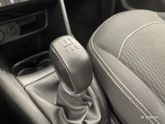 PEUGEOT 208 - voiture d'occasion - Photo 15