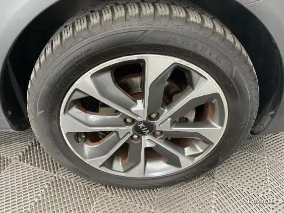 KIA STONIC - voiture d'occasion - Photo 8