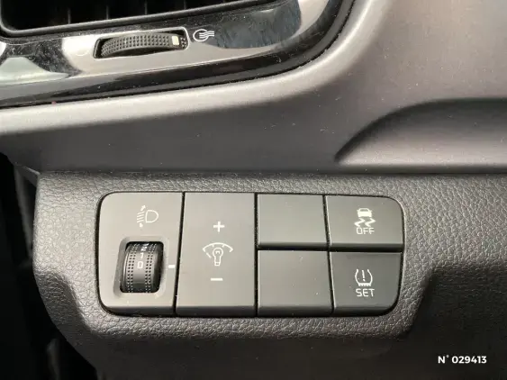 KIA STONIC - voiture d'occasion - Photo 15