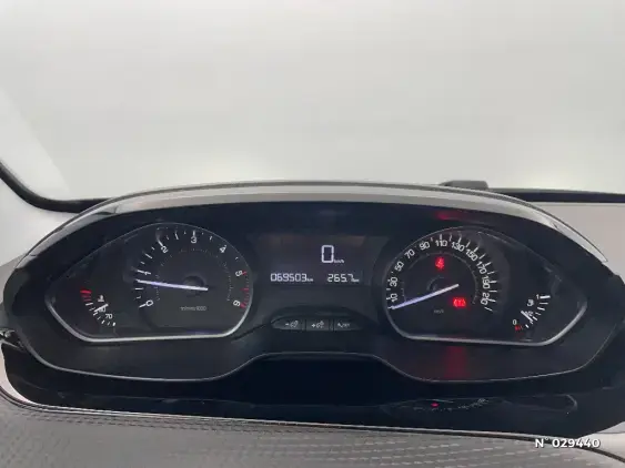 PEUGEOT 2008 - voiture d'occasion - Photo 12