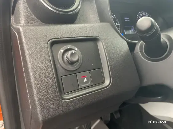 DACIA DUSTER II - voiture d'occasion - Photo 15