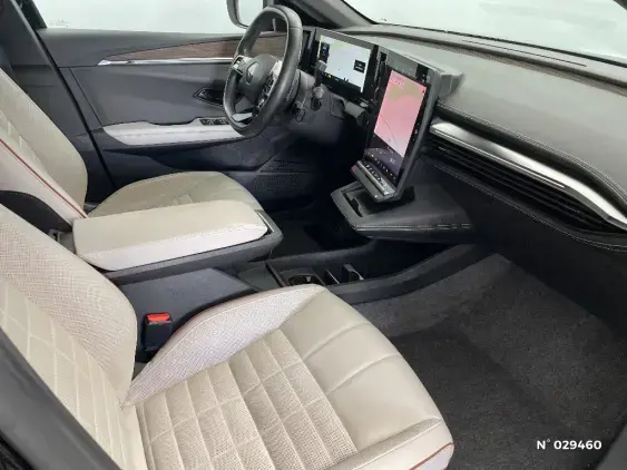 RENAULT MEGANE V - voiture d'occasion - Photo 10