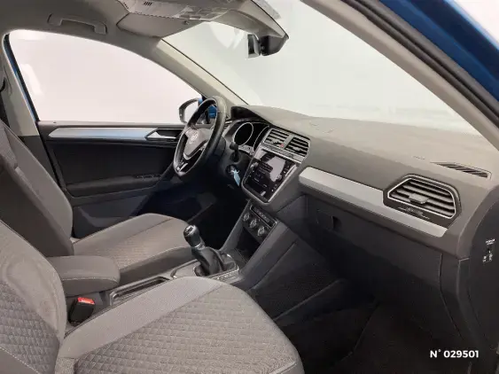 VOLKSWAGEN TIGUAN II - voiture d'occasion - Photo 10