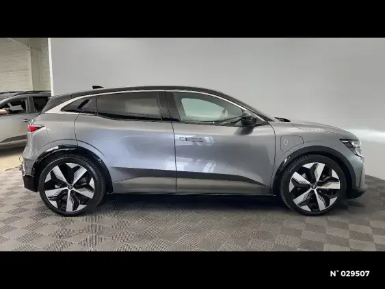 RENAULT MEGANE V - voiture d'occasion - Photo 5
