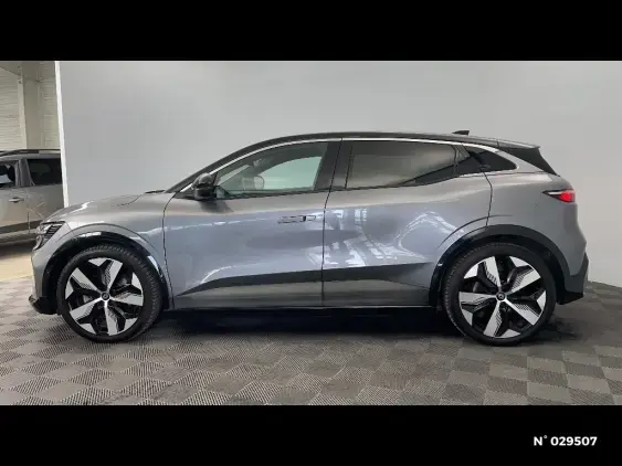 RENAULT MEGANE V - voiture d'occasion - Photo 2