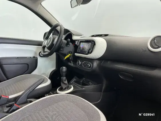RENAULT TWINGO III - voiture d'occasion - Photo 10