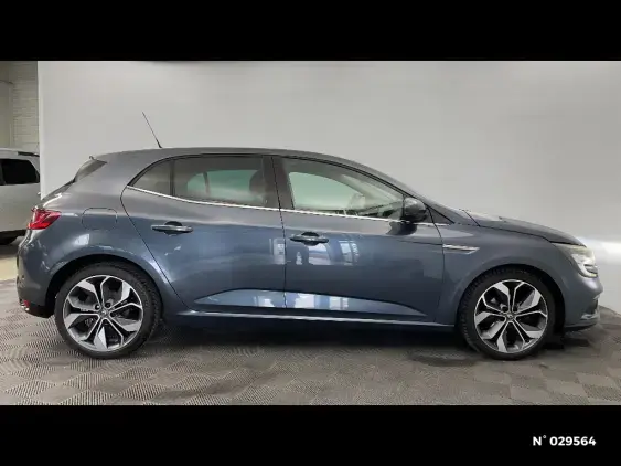RENAULT MEGANE IV - voiture d'occasion - Photo 5