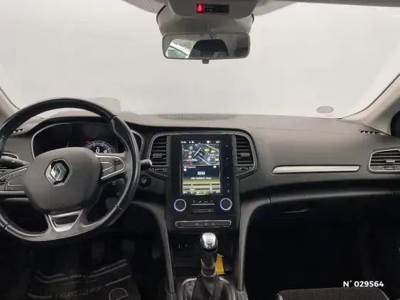 RENAULT MEGANE IV - voiture d'occasion - Photo 9