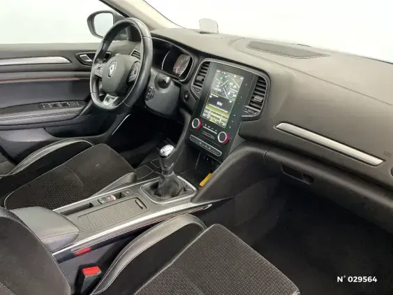 RENAULT MEGANE IV - voiture d'occasion - Photo 10