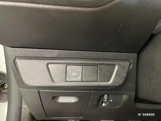 DACIA SANDERO III - voiture d'occasion - Photo 15