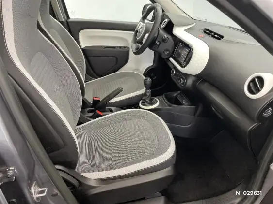 RENAULT TWINGO III - voiture d'occasion - Photo 10