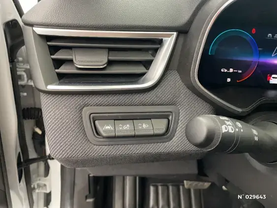 RENAULT CLIO V - voiture d'occasion - Photo 15