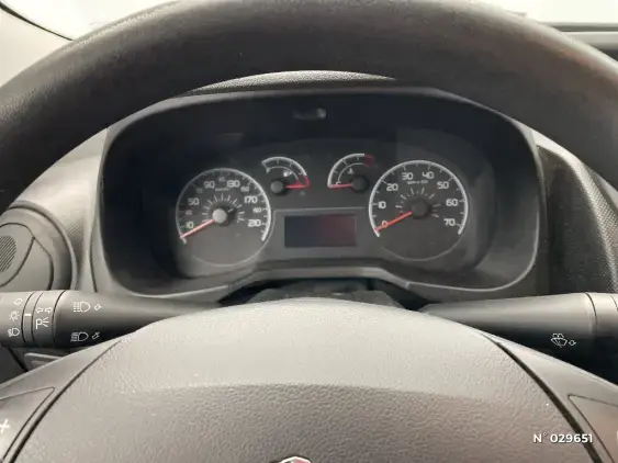 PEUGEOT BIPPER - voiture d'occasion - Photo 11