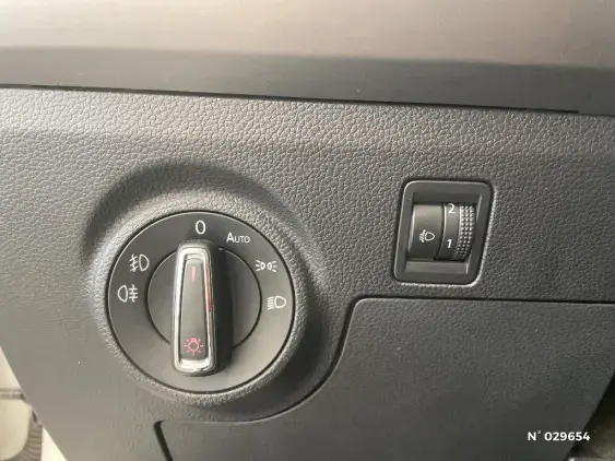 SEAT IBIZA V - voiture d'occasion - Photo 14