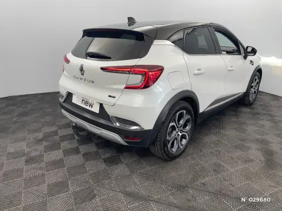 RENAULT CAPTUR II - voiture d'occasion - Photo 4