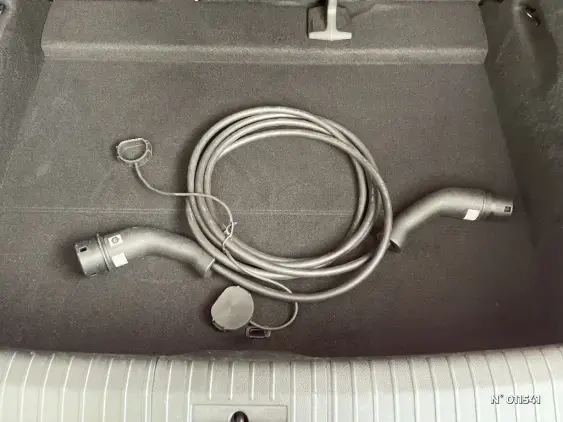 RENAULT MEGANE V - voiture d'occasion - Photo 26