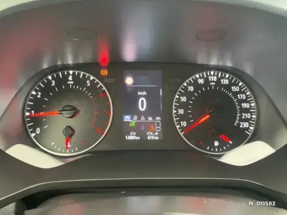 RENAULT CAPTUR II - voiture d'occasion - Photo 12