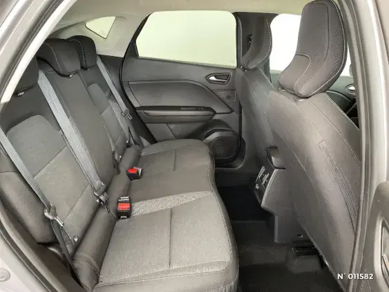 RENAULT CAPTUR II - voiture d'occasion - Photo 11