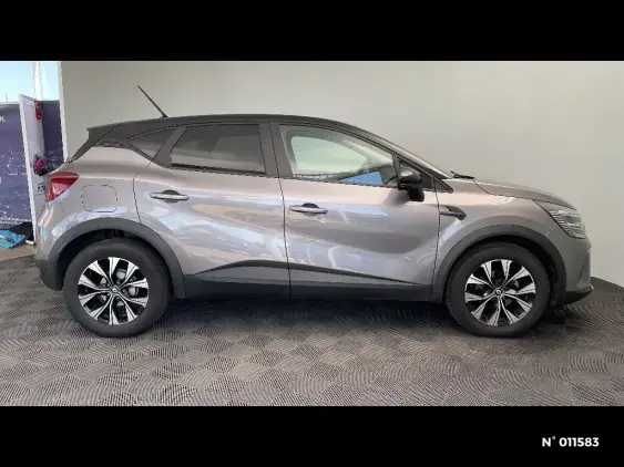 RENAULT CAPTUR II - voiture d'occasion - Photo 5