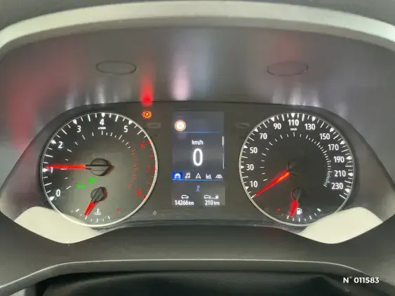 RENAULT CAPTUR II - voiture d'occasion - Photo 12