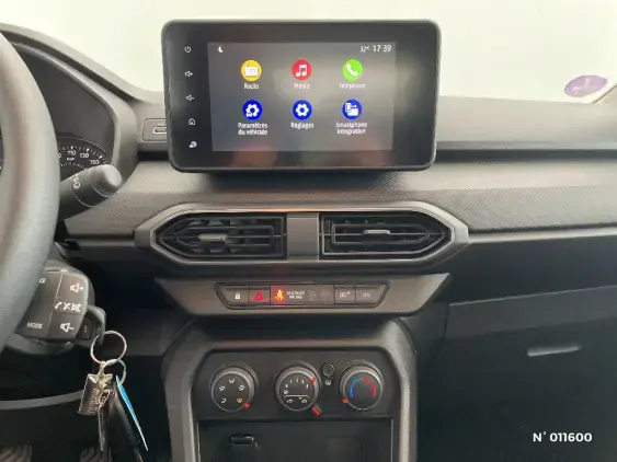 DACIA SANDERO III - voiture d'occasion - Photo 13