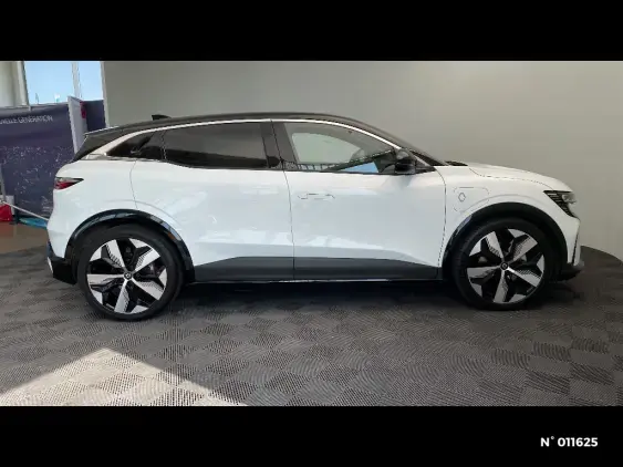 RENAULT MEGANE V - voiture d'occasion - Photo 5