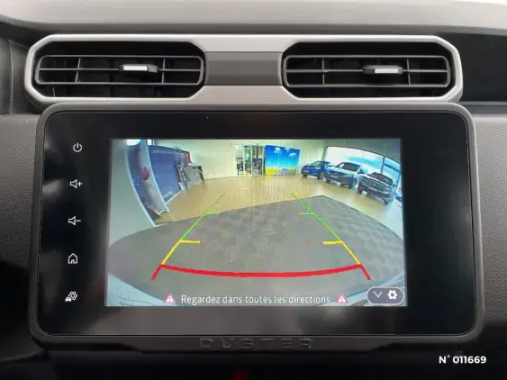 DACIA DUSTER II - voiture d'occasion - Photo 14