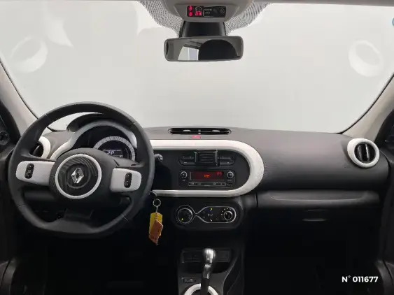 RENAULT TWINGO ELECTRIQUE III - voiture d'occasion - Photo 9