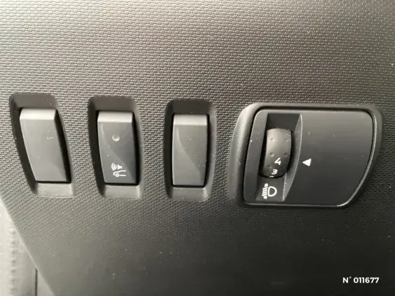 RENAULT TWINGO ELECTRIQUE III - voiture d'occasion - Photo 14