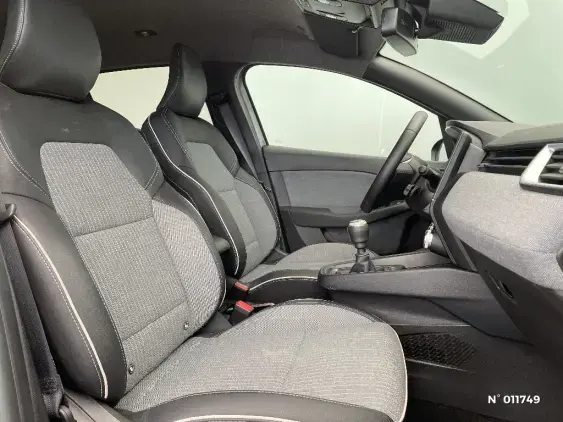 RENAULT CLIO V - voiture d'occasion - Photo 10