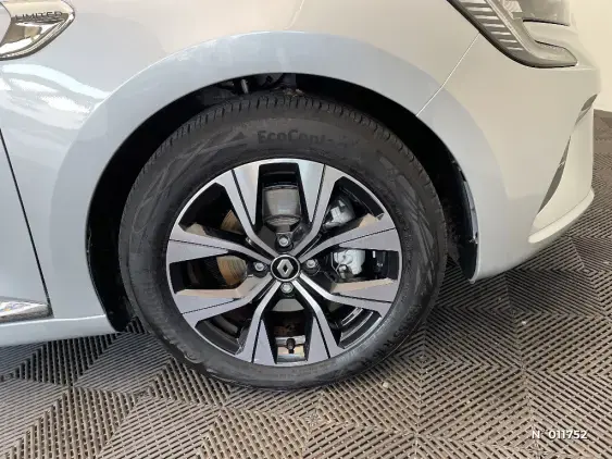 RENAULT CLIO V - voiture d'occasion - Photo 8